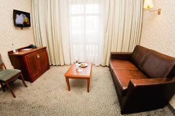 Фото номера Люкс с балконом Отель Hotel&amp;Spa Stary Dziwnów г. Дзивнув 4