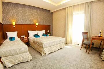 Фото номера Семейный номер Отель Hotel&amp;Spa Stary Dziwnów г. Дзивнув 5